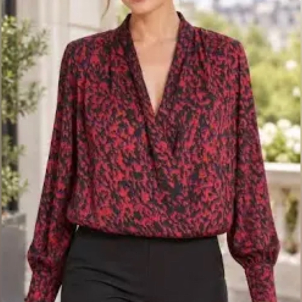 NWT Express Women's Red & Purple Printed Wrap Blouse L